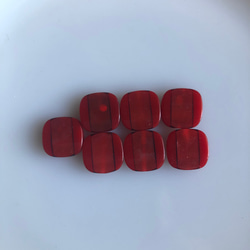 アンティーク ボタン 7個　ビンテージ 昭和 レトロ 個性的 ハンドメイド素材 日本製 ポップ アクセ レッド　赤 1枚目の画像