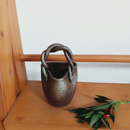 備前焼 花器 一輪挿し・花瓶・花器 aco 通販 15361636｜Creema