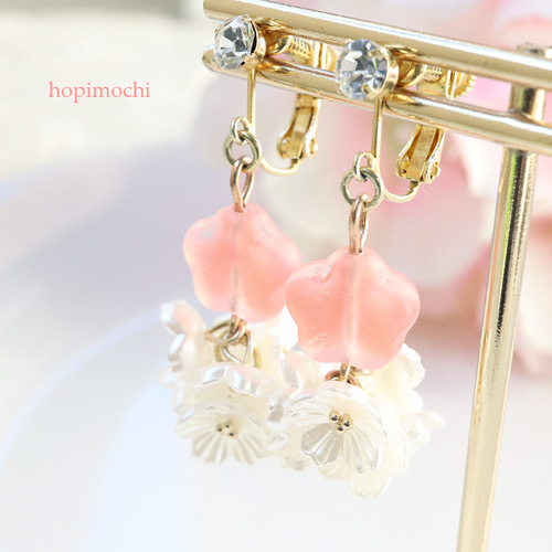 桜2025 桜ピンクとチェコビーズの春ピアス（イヤリング） ピアス