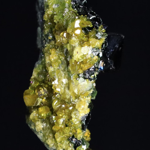 ベスビアナイト A10 鉱物 標本 原石