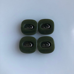 アンティーク ボタン 4個　ビンテージ 昭和 レトロ 個性的 ハンドメイド素材 日本製 ポップ アクセ グリーン　緑 4枚目の画像