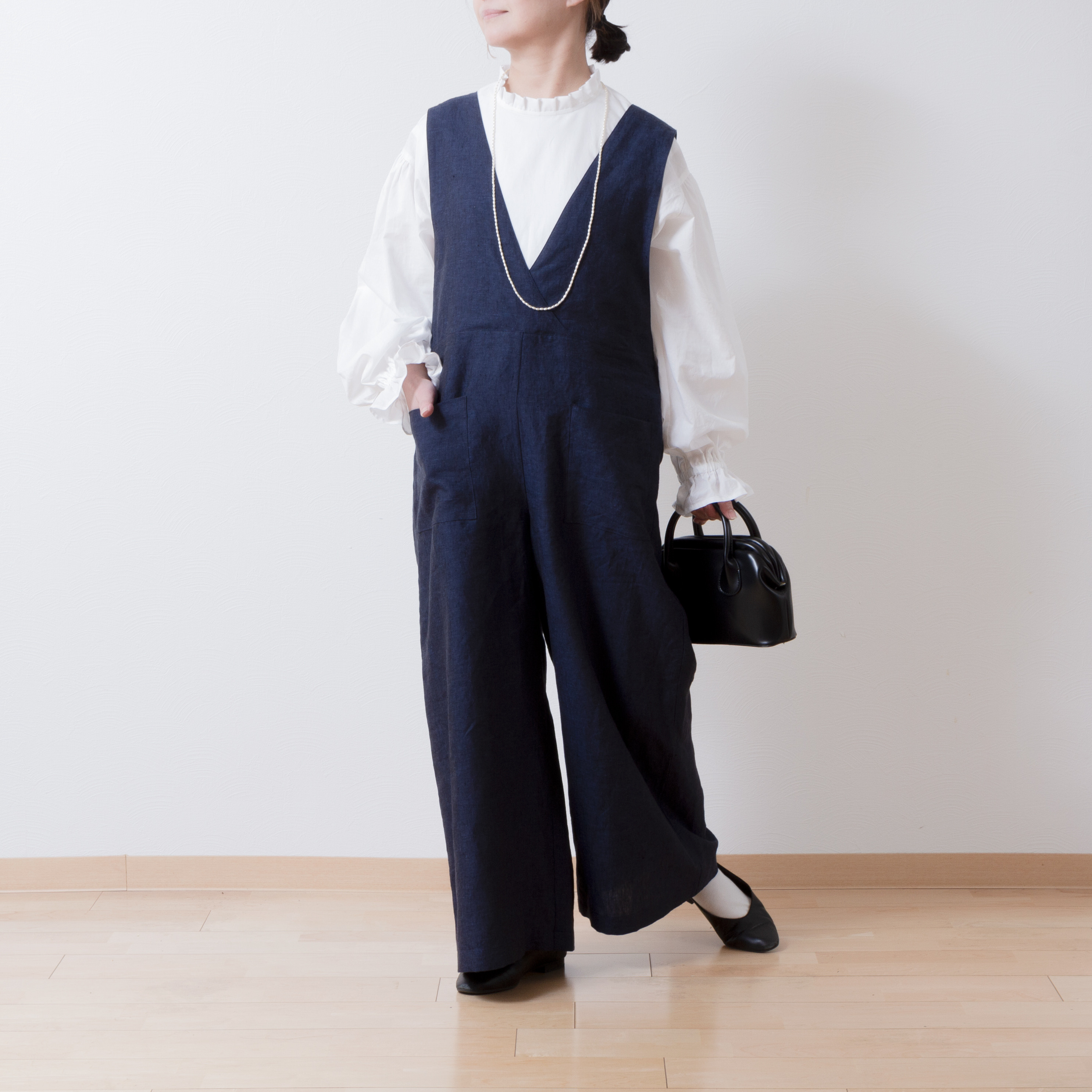 大人のカシュクールサロペットワイドパンツ-リネン/ネイビーシャンブレー