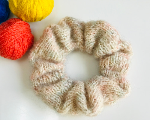 真冬のニットシュシュ シュシュ Nsui* 通販 15363666｜Creema(クリーマ)