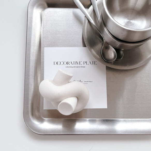 結び目オブジェ(オフホワイト) ///  ジェスモナイト  オブジェ  アクセサリー アクセ 1枚目の画像