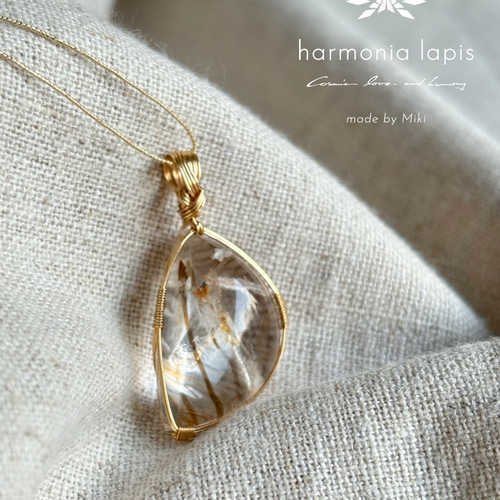 [新品]　少しだけスモーキークォーツin 水晶、ルチル　素敵なペンダントトップ K10 ルチルクォーツ ペンダントトップ /ネックレス チャーム