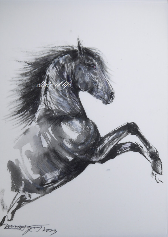 立ち上がった馬２０２３（墨絵、しわにならない厚い和紙３１，５ｃｍ×２３，４ｃｍ、墨、パステル） 1枚目の画像