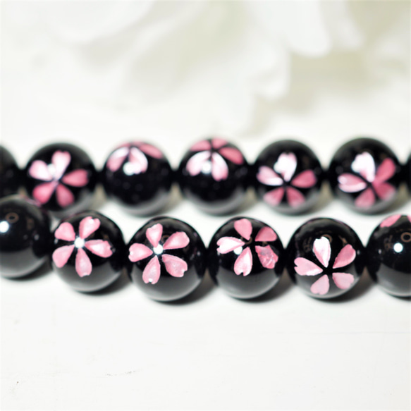 8ｍｍ・10ｍｍ　１個　オニキス　桜　花びら　彫刻　ピンクカラー　天然石　丸玉 ラウンド  【大きさ選択】 3枚目の画像