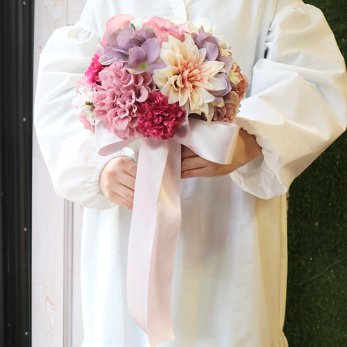 結婚式 前撮りに⭐︎アーティフィシャルフラワーブーケ/替えリボン付き 結婚式 前撮りに⭐︎アーティフィシャルフラワーブーケ/替えリボン付き