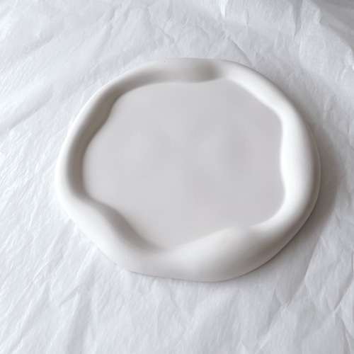 ウェーブプレート(オフホワイト) /// ジェスモナイト 撮影小物