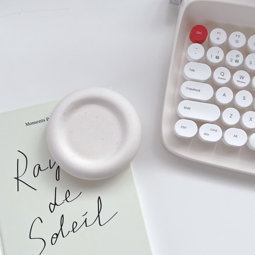 ジェスモナイト　フォトプレート ぽってりプレート(オフホワイト) /// ジェスモナイト 撮影小物