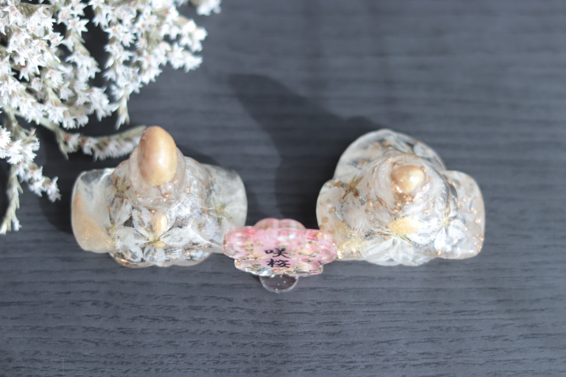 【creema限定・受注製作品】「小花を閉じこめて」固まるハーバリウム“桜”ひな人形”＊プリザーブド&ドライフラワー