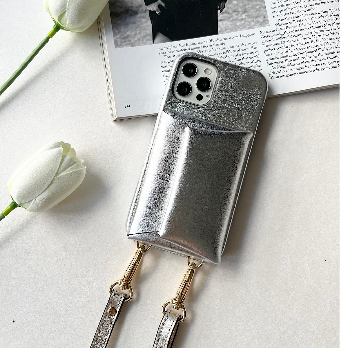 名入れ可　本革 スマホショルダー　革　カード収納 ハンド付き 名入れ レザーiphoneケース