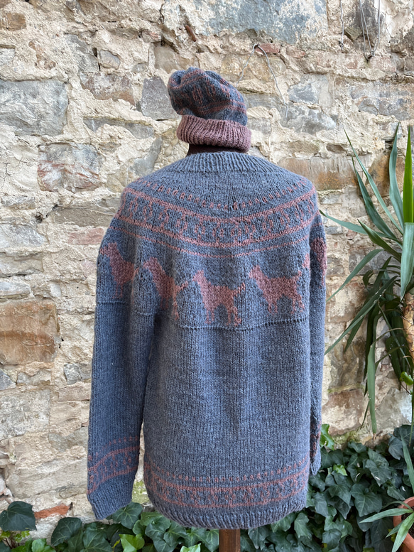 ゴールデンレトリバーの編み込みセーター　帽子オマケ　 2枚目の画像