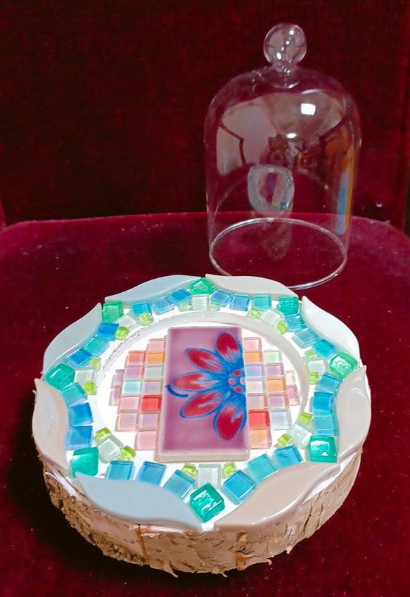 モザイクタイル　ガラスドーム 2枚目の画像