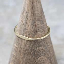 つや消し 真鍮ワンポイント槌目プレーンリング 1.0mm幅 マット｜BRASS RING｜927 2枚目の画像