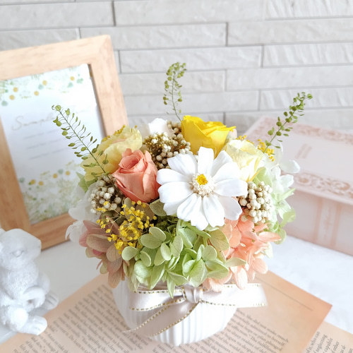 プリザーブドフラワー陶器アレンジメント✨ イエローオレンジグリーン