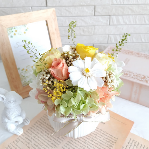 プリザーブドフラワー陶器アレンジメント✨ イエローオレンジグリーン