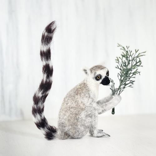 羊毛フェルト　ワオキツネザル 羊毛フェルト ワオキツネザルさん 羊毛フェルト 餡子猫 通販 15366340