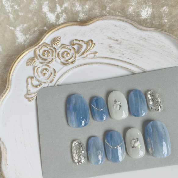 ブルー ホワイト ニュアンスネイル ネイルチップ ショートネイル