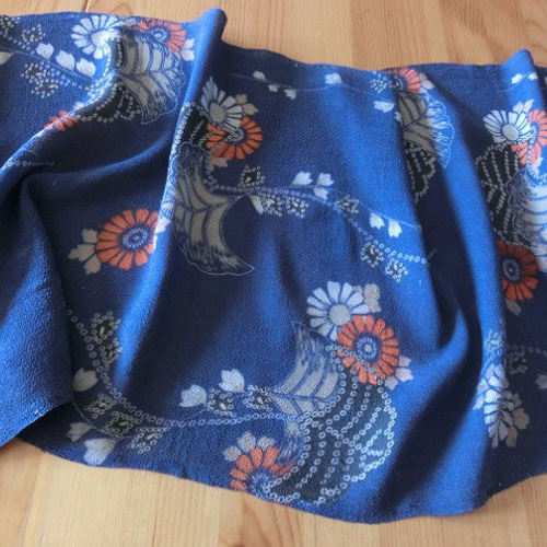 古布＊正絹江戸縮緬・山繭＊菊＊33x95cm＊はぎれ