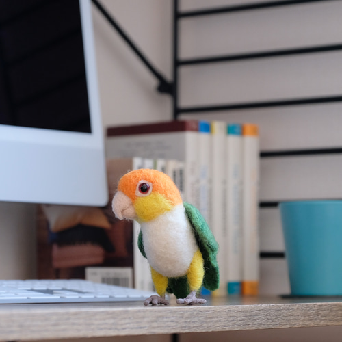 シロハラインコ（羊毛フェルト/フェルトインコ） 立体・オブジェ