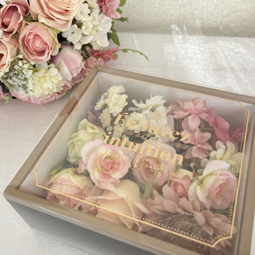 ウェディングブーケ❤︎ふんわりピンクのラウンドブーケ（ブートニア