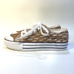 軟底燈芯絨運動鞋（米色 x 白色雨紋）22.5cm〜24.5cm 第5張的照片