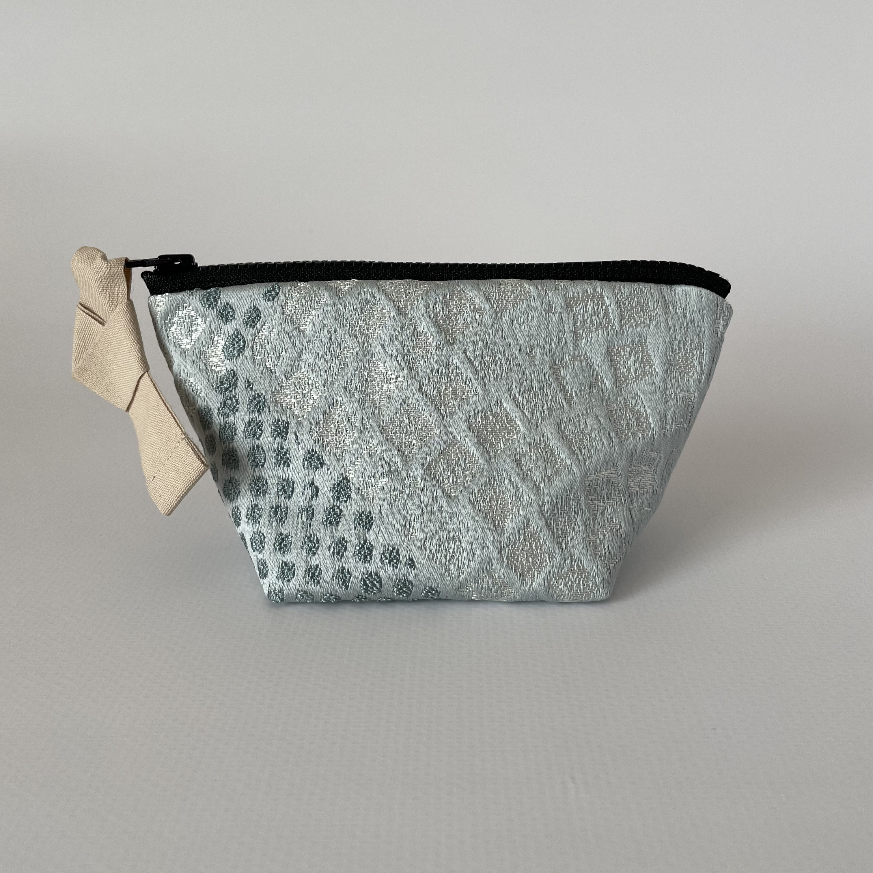 poitto16 イギリス布マチ8 POUCH RADIATE Mineral