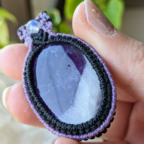 ケープアメジスト.レインボームーンストーンマクラメ編みネックレス