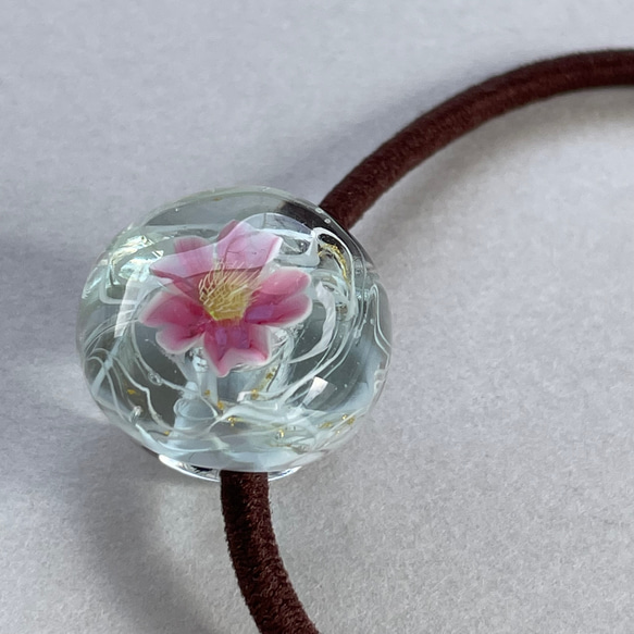 ガラスの ヘアゴム 桜ひとつぶ　クリア 6枚目の画像