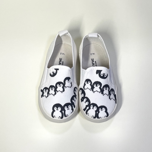“Kids&#39; 14.0cm 1,000 yen discount SALE”系列企鵝便鞋（黑白） 第1張的照片