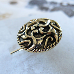 アラベスクな、ゴールドメタル　ヴィンテージボタンのポニーフック　レトロボタンヘアカフス 5枚目の画像