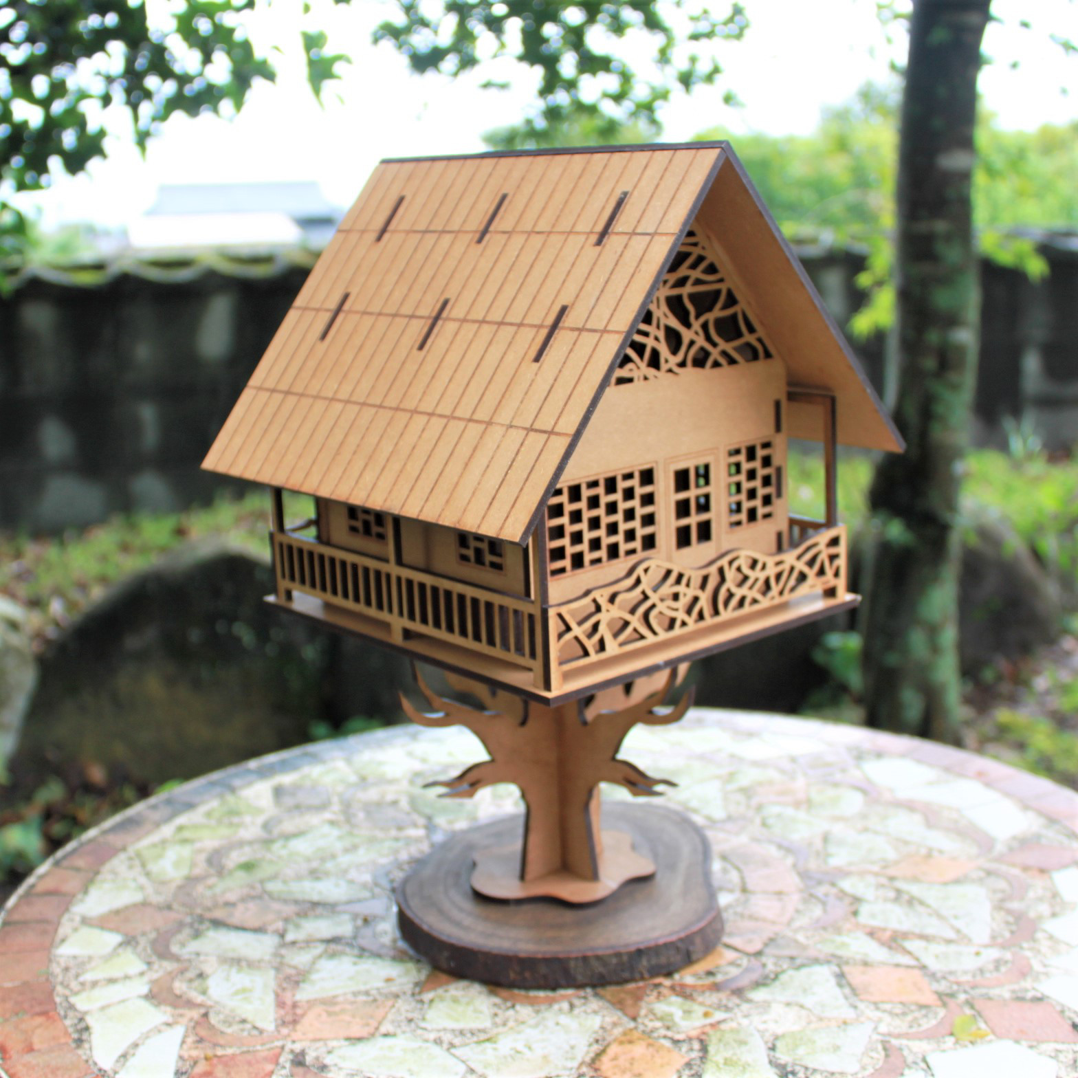 ツリーハウス 流木 ハンドメイド インテリア