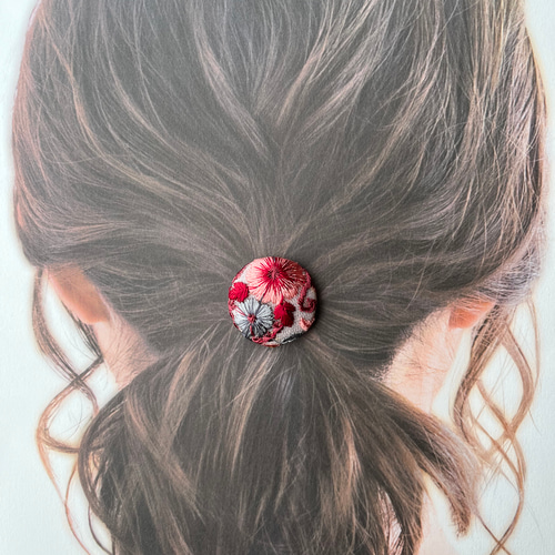 インド刺繍 くるみボタン ヘアゴム ② インド刺繍リボンくるみボタンヘアゴム2個セット ヘアゴム pupu 通販