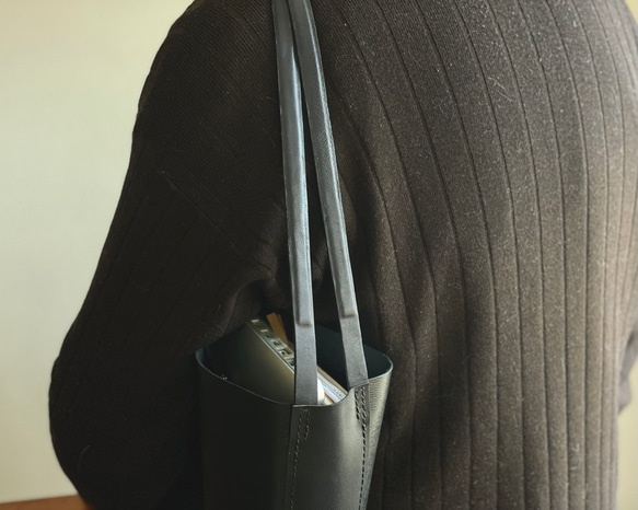 zemoneni クロスハンド トートバッグ tote bag 香港デザイン バッグ・カバン ハンドバッグ 皮、革、レザー Z1409209307(10790円)