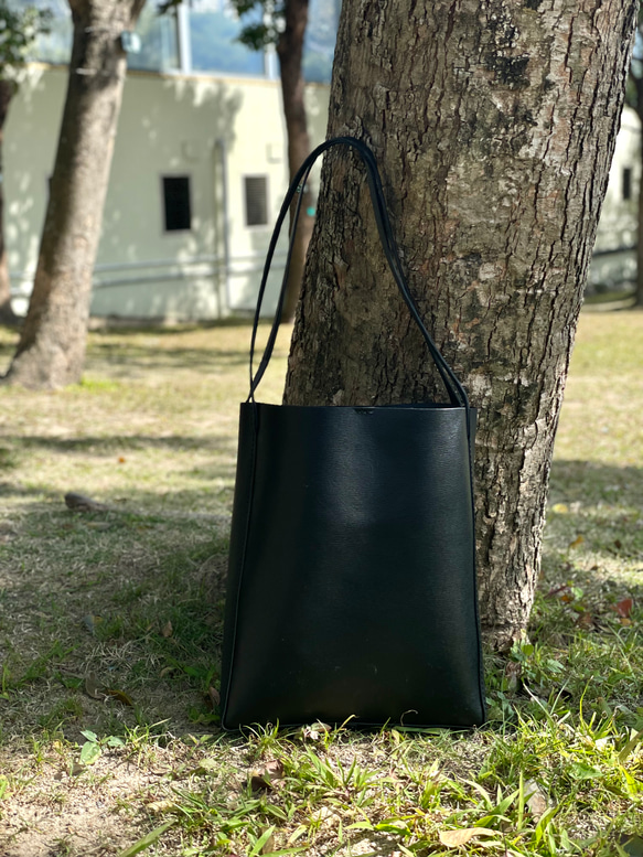zemoneni クロスハンド トートバッグ tote bag 香港デザイン バッグ・カバン ハンドバッグ 皮、革、レザー Z1409209307(10790円)