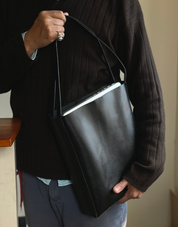 zemoneni クロスハンド トートバッグ tote bag 香港デザイン バッグ・カバン ハンドバッグ 皮、革、レザー Z1409209307(10790円)