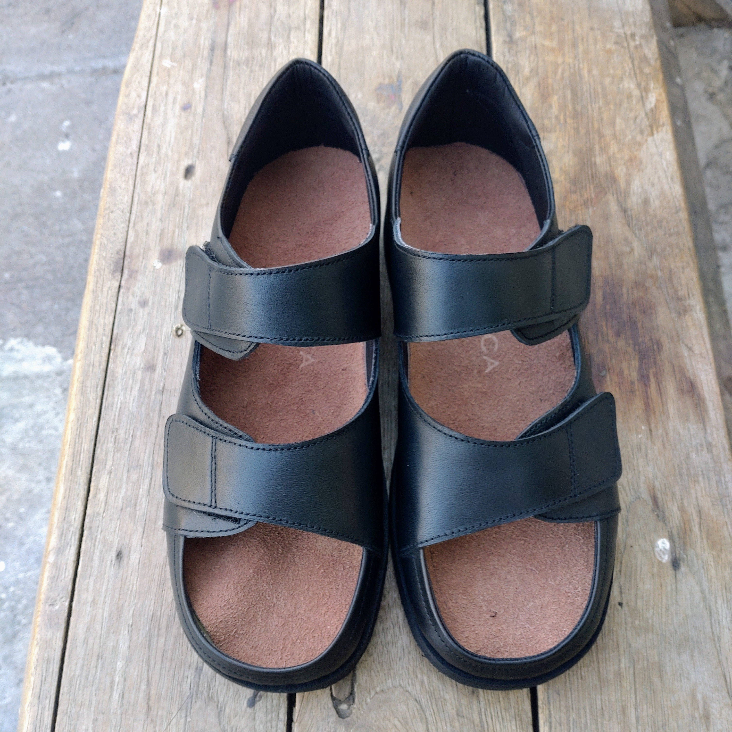 ★無料サイズ調整◇ベルクロ仕様◇本革サンダル◇ヒール3.5cm◇外反母趾◇無料色変更◇大人可愛い革靴◇