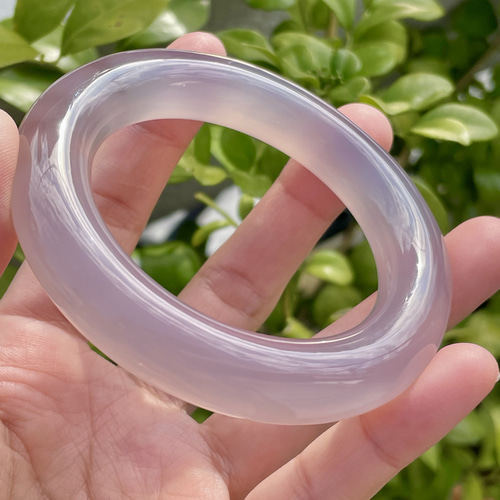 上品100%天然色 パープルアゲート 紫メノウ瑪瑙 天然石バングル