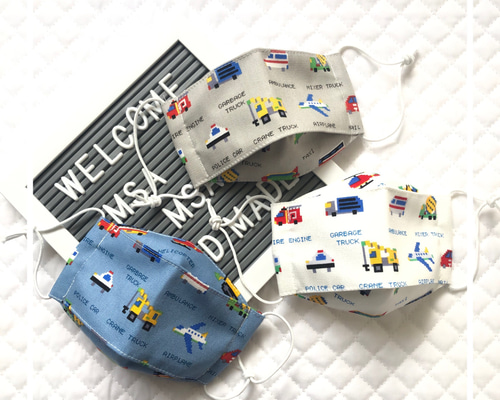 【SALE】子供用S　リバティマスク　接触冷感　舟形　大臣風 bbea69b6d556988a3bc4ca0dccdd12