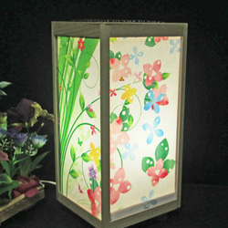 「櫻花花瓣蝴蝶舞」花束樹、白色檜木框架、LED日光白、輕量/PK-022 第4張的照片
