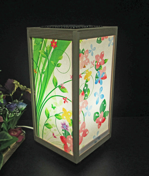 「櫻花花瓣蝴蝶舞」花束樹、白色檜木框架、LED日光白、輕量/PK-022 第2張的照片