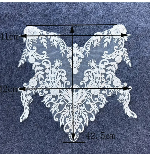 レースバックモチーフ　42.5cm*41cm アイボリーホワイト 4枚目の画像