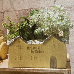 《可愛い屋根おうち型陶器鉢 》 観葉植物 多肉植物 お花の寄せ植え ガーデニング ビオラ パンジー アンティーク 132 2枚目の画像