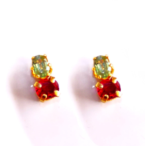 - 苺 - Ruby & Green Sapphire Earrings/Pierce/Ear-cuff 2枚目の画像