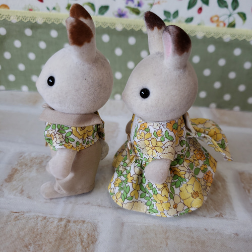 ハンドメイド シルバニアファミリーペア大人服 デートコーデ リバティ