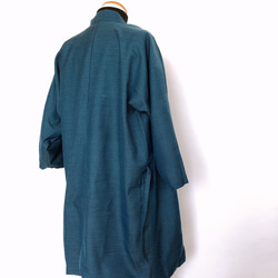 メンズ 粋な裏付き作務衣コート ロング 着物リメイク 紺 和装 和柄 日常風景画 アウター 男性作務衣 (N50102) 8枚目の画像