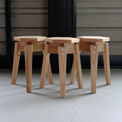 木製杉カウンタースツール（ハンドメイド） 木製杉カウンタースツール（ハンドメイド） 木製杉カウンター