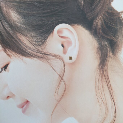 小さい四角と菱形 ピアス/イヤリング 樹脂ノンホールピアス