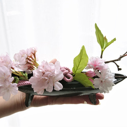 桜の小さなアレンジメント 桜ピンクの紐飾り付き 壁掛け 2WAY 7枚目の画像